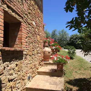 Il Sasso , Montepulciano Stazione Italia