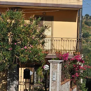 Apartment Casa Dell'oleandro, Gallodoro